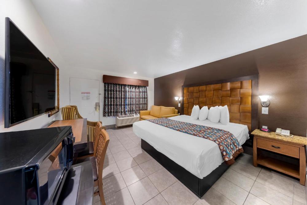King Room - Disability Access interior